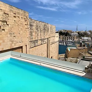 6 Birgu