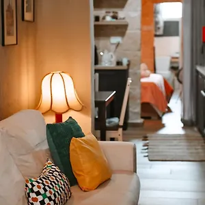 Ziffa Ta' Rih - A Cosy In Wi-fi And Netflix Senglea
